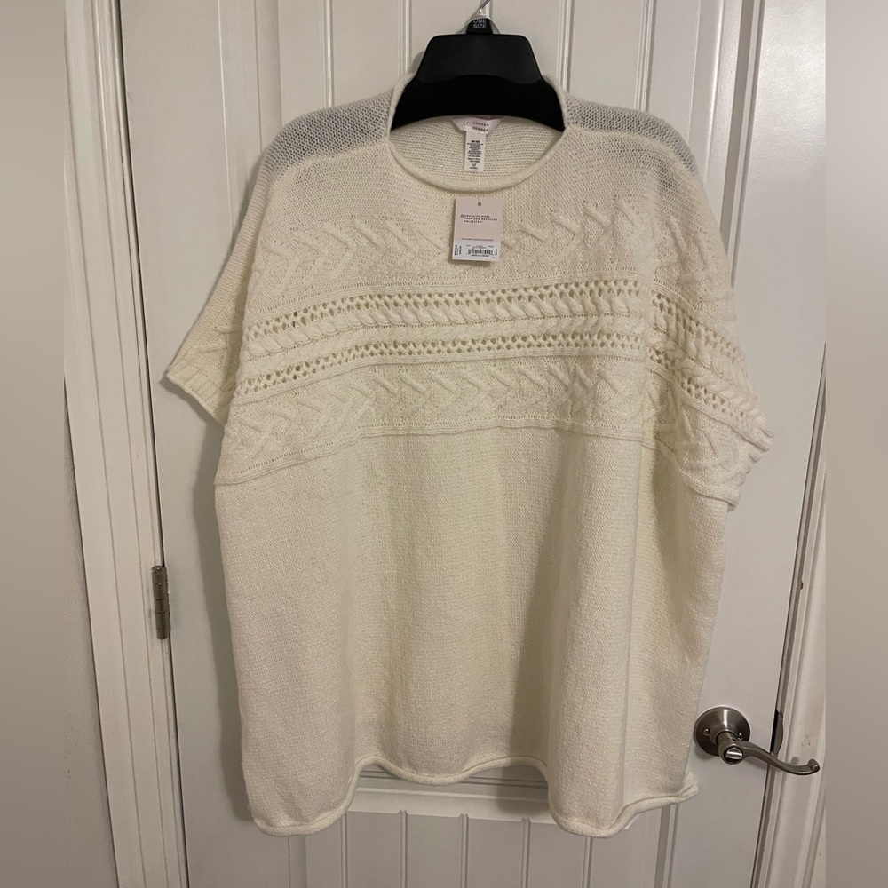 LC Lauren Conrad‎ Knit Poncho over/shoulder CREAM,loose knit cover women’s all